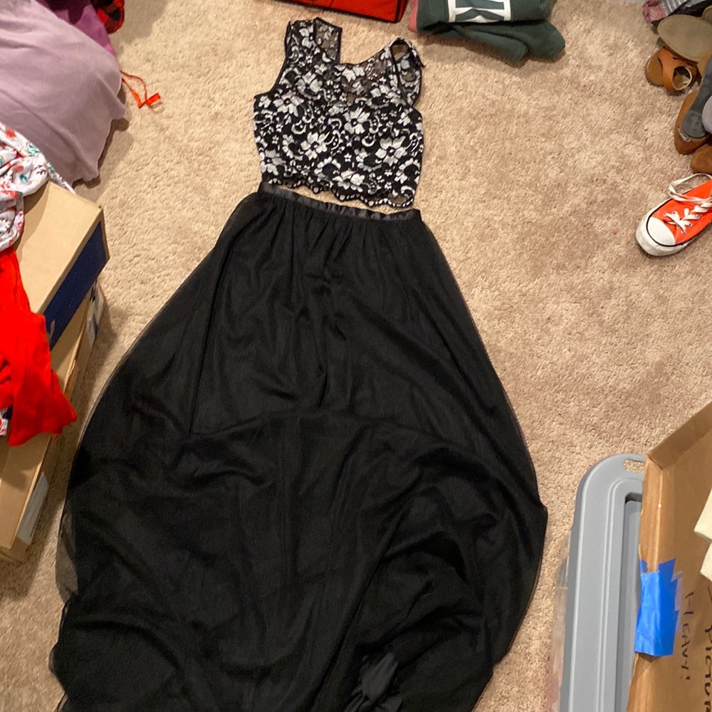 Emerald Sundae two piece formal wear!